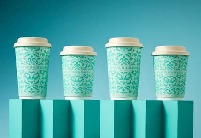 Fortnum & Mason, poseedor de una Autorización Real, abre el primer puesto de té de Japón dentro de GRANSTA TOKYO en la estación JR de Tokio el 16 de septiembre