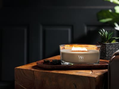 WoodWick 蠟燭新增兩款經典香氛 — Hypno Flora 與 Sand & Driftwood