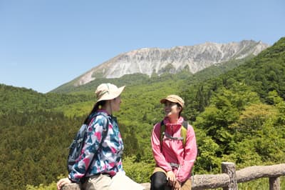 奥大山休暇村为酒店住客提供工作日免费接送导览游