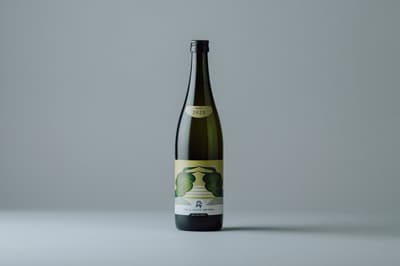 新款精酿清酒“Hoori”采用四种日本山地植物