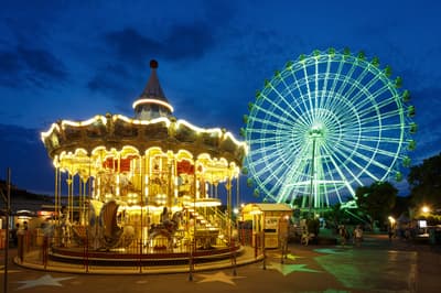 Japan Monkey Park's Summer Night Festival "Monpa no Yomatsuri" Features Fireworks, Light-Ups, and Sumikkogurashi Dance Events