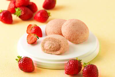 I LOVE CUSTARD NEUFNEUF 在博多推出限定款草莓奶油蛋糕