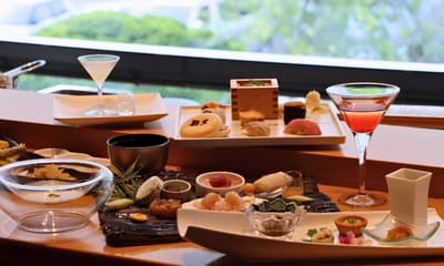 HAKODATE Uminokaze, Blue Seasons 레스토랑에서 여름 스시 가이세키 출시