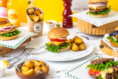 GOOD NATURE STATION's Kitchen Area in Kyoto Reopens as Craft Burger Specialty Shop GOOD NATURE BURGER on September 1