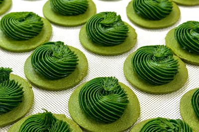 濃郁抹茶奶油夾心餅乾時隔半年回歸 - 超人氣聯名甜點一小時售出600份