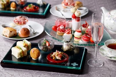 大阪萬豪都酒店的春季限定草莓與櫻花下午茶