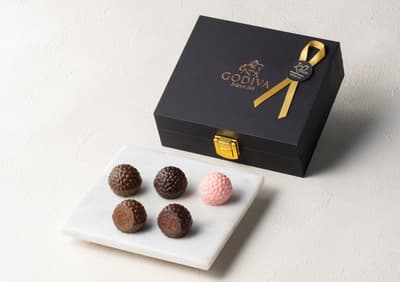 GODIVA 以「大地珠寶」星級主廚系列百年紀念限定松露巧克力慶祝 100 週年