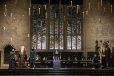 東京華納兄弟工作室之旅推出「霍格華茲的邀請」，慶祝《哈利波特：神秘的魔法石》25週年