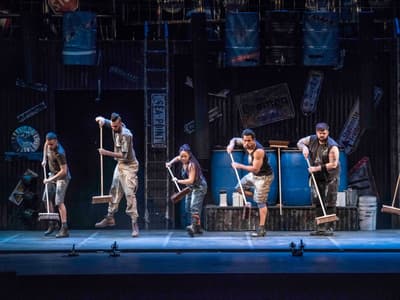 STOMP Brings Its 100-Minute Nonstop Rhythm Show to Tokyo This December