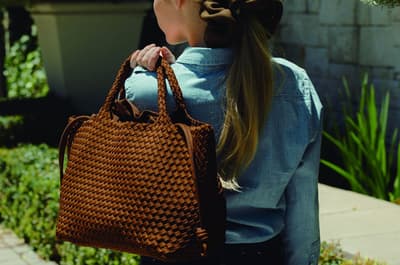 La marca de bolsos MARREA celebra su primera tienda temporal en Tohoku, en Fujisaki, Sendai