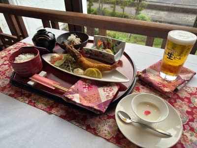 Yunoko Onsen "Umi to Yuyake" Launches Limited-Time Sashimi & Signature Fried Shrimp Dinner Plan