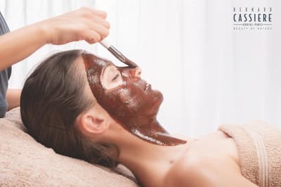 奧湯河原溫泉旅館推出情人節限定巧克力面膜護理