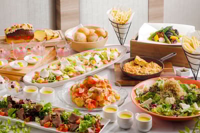 비와호 메리어트 호텔, 메인 요리 선택 및 시가현 재료를 활용한 뷔페 '픽 & 인조이 런치' 여름 한정 출시