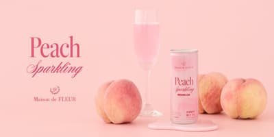 Maison de FLEUR lanza su primera bebida, "Peach Sparkling", exclusivamente en Lawson el 27 de octubre