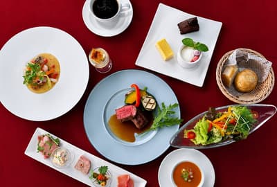 도쿄의 Cafe & Dining HARUHORO, 개점 10주년 기념 한정 코스 선보여