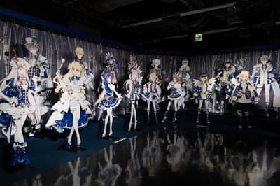 รายงานภาพถ่ายนิทรรศการฉลองครบรอบ 30 ปี อารินะ ทาเนมูระ "เรื่องราวความฝันของสาวน้อยผู้เปล่งประกาย" – ณ กรุงโตเกียว