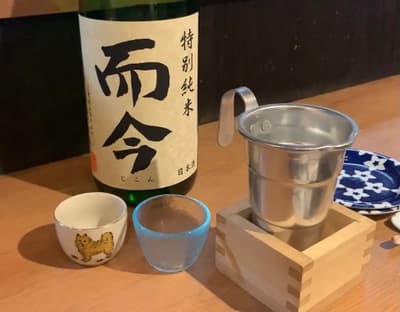 【東京】高圓寺的兩個女孩玩梯子酒！