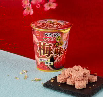 春季限定！Baby Star拉麵丸（濃郁梅子味）上市，帶來清爽酸甜滋味