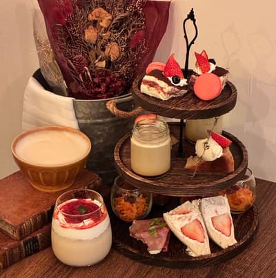 東京Cafe au lait 春季限定草莓咖啡歐蕾下午茶