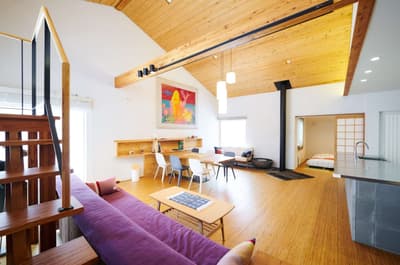 6ty6 Vacation Home Opens in Niseko, a One-Group-a-Day Stay Filled with Hokkaido Art