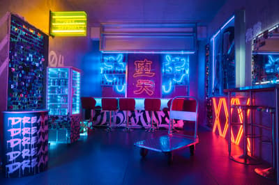 Studio Foto Yokohama Eda Sta! (江田スタ！) Melakukan Pembaruan Signifikan pada Booth Populer "Daten BAR" (堕天BAR) Mereka