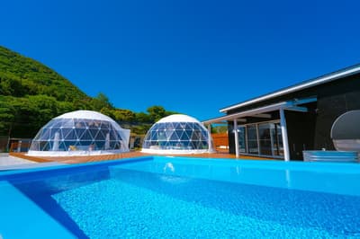 Glampdome Shimonoseki 豪华露营度假村升级“双海套房”，增设私人无边泳池