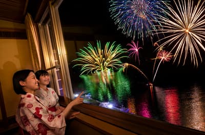 도야 코한테이의 새로운 액티비티 플랜과 함께 즐기는 도야호 롱런 불꽃놀이 축제