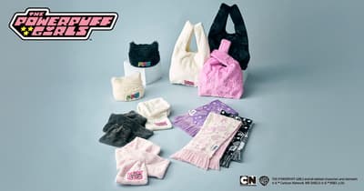 Moonbat Releases The Powerpuff Girls Winter Accessories, Including Scarves, a Bag, and a Cat-Ear Knit Hat