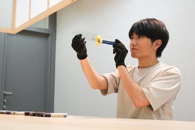 FUJI JAPAN Opens New Nara Store, Where Travelers Handcraft Their Own Knife
