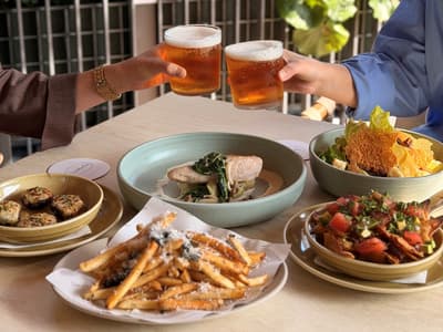 Sarabeth's BASEGATE Yokohama Kannai Membuka Terasnya untuk "AUTUMN BEER TERRACE 2026" dengan Set Enam Menu dan Minuman Sepuasnya