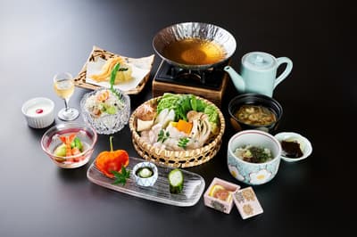 Shunpanro Abeno in Osaka Introduces New Hamo Eel Dishes for Its "Summer Menu"