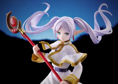 ฟรีเรนจาก Frieren: Beyond Journey's End ปรากฏในรูปแบบฟิกเกอร์สเกล 1/7 จากฉากต่อสู้กับออร่า เปิดให้สั่งจองล่วงหน้าแล้วที่ Amiami