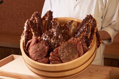 獨家活蟹體驗「蟹然麻布」10月1日開幕 - 僅有2間私人包廂