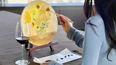 Grand Prince Hotel Hiroshima นำเวิร์กชอปศิลปะ "Art Wine Maison SETOUCHI" กลับมาอีกครั้ง พร้อมจับคู่ไวน์ที่คัดสรรโดยซอมเมอลิเยร์