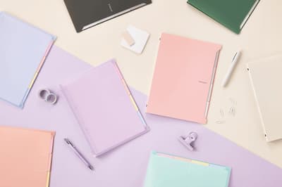 Maruman Adds Two New Colors to Its kAkesel Binder and Launches an A4 Slim Size of SESSION