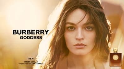 Burberry Beauty 推出「Burberry Goddess Amber Vanilla Eau de Parfum Intense」，以烤香草編織出的暖意新篇章