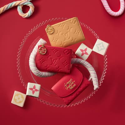 Louis Vuitton 推出玩味十足的彩虹系列女士錢包及皮具