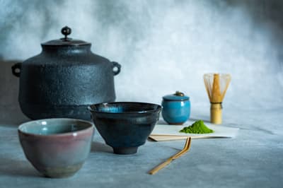 Roppongi Tea Factory to Hold Additional 'Chazume no Gi' Workshop for Aging Matcha the Traditional Way