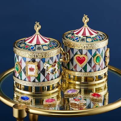 Aoyama Decarbo's Customizable "Merry-Go-Round Jewel Box" Candy Tin Launches at Isetan Shinjuku