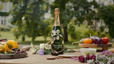 在「Célébration Champagne」品味巴黎百樂香檳的藝術，飽覽澀谷璀璨夜景