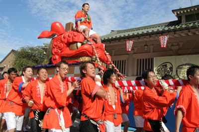 El 64.º Festival Yamanaka Onsen Koikoi se celebrará los días 19 y 20 de septiembre, con una actuación gratuita de la "Danza de las cuatro estaciones de Yamanaka-bushi"