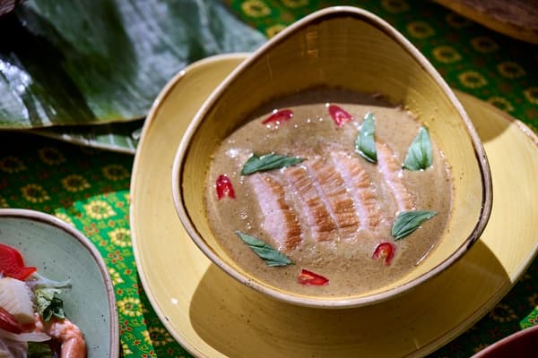 猪颈肉绿咖喱