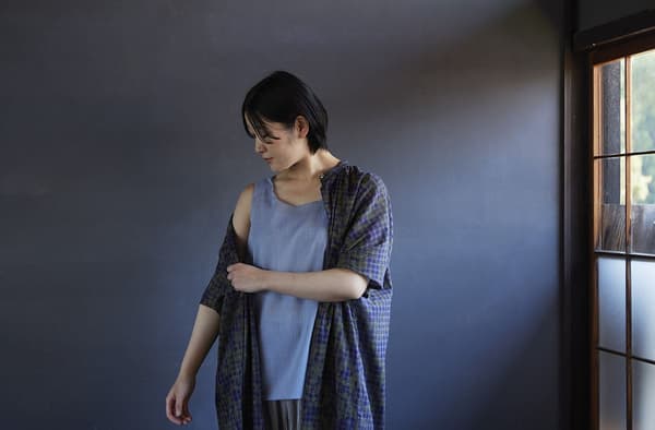 Silk protein crepe tank top