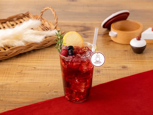 Sweet-and-Sour Berry Drink