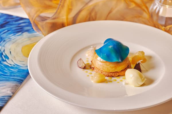 Apple Tarte Tatin with Bergamot Filling — 