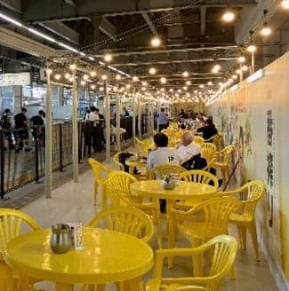 Seating area (June 1 – October 31, 2024)