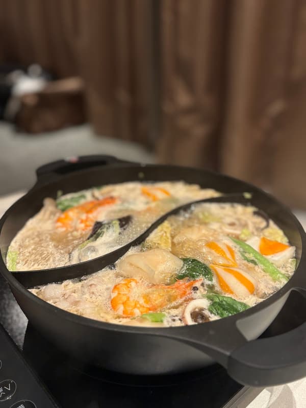 Hot pot mala tang, dengan rasa dan kepedasan yang bisa diatur