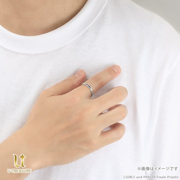 Tank Track Ring Worn on Hand