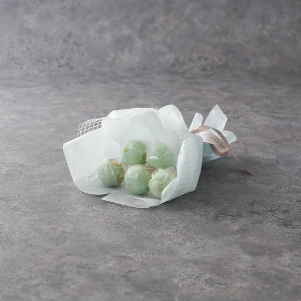 一月：藍莓天空