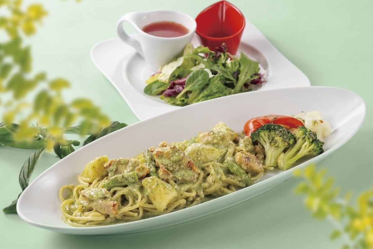 Chicken and Asparagus Basil Cream Pasta